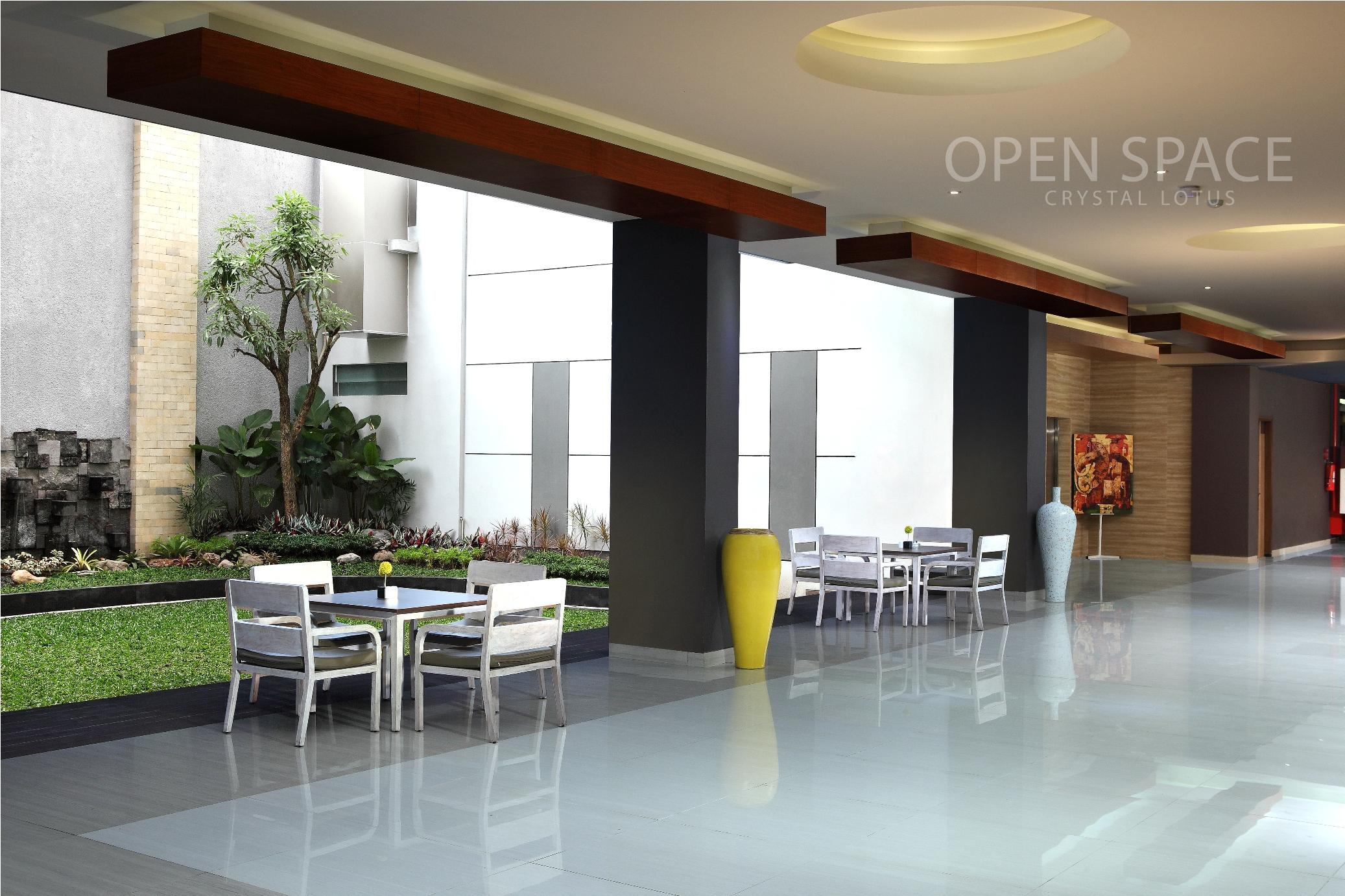 Crystal Lotus Hotel Yogyakarta Exterior foto